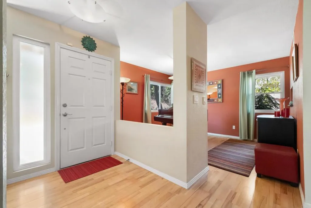 https://cdn.realtyfeed.com/cdn/127/306701726/a37c0bd65f34338ea65b6a9ae85ed8c0.webp