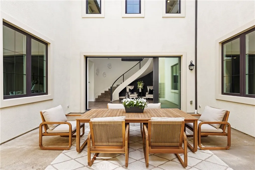 57 Pulsar, Irvine, CA, 92618