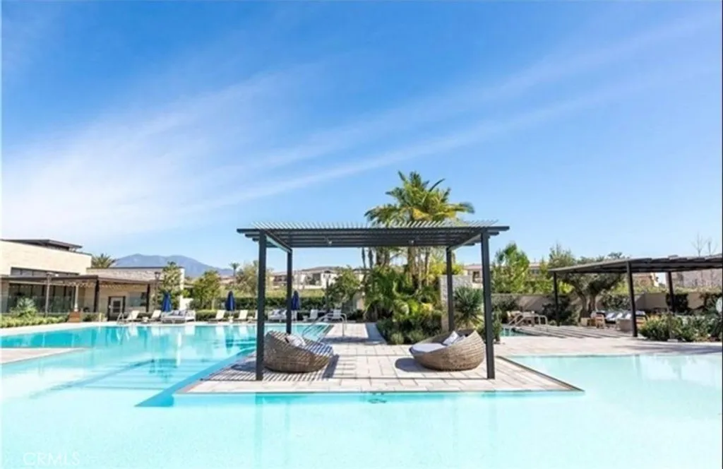 57 Pulsar, Irvine, CA, 92618