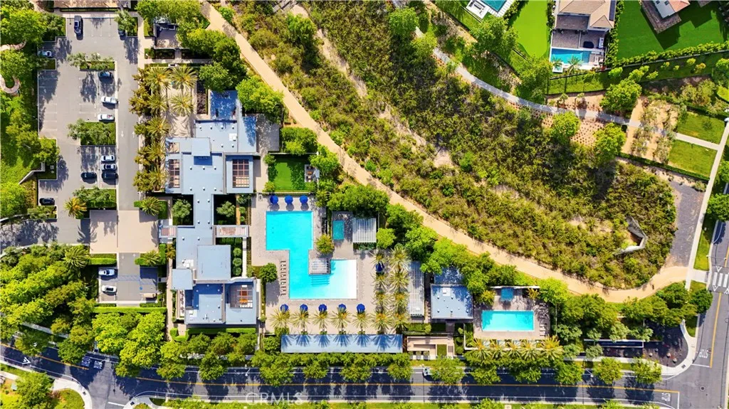 57 Pulsar, Irvine, CA, 92618