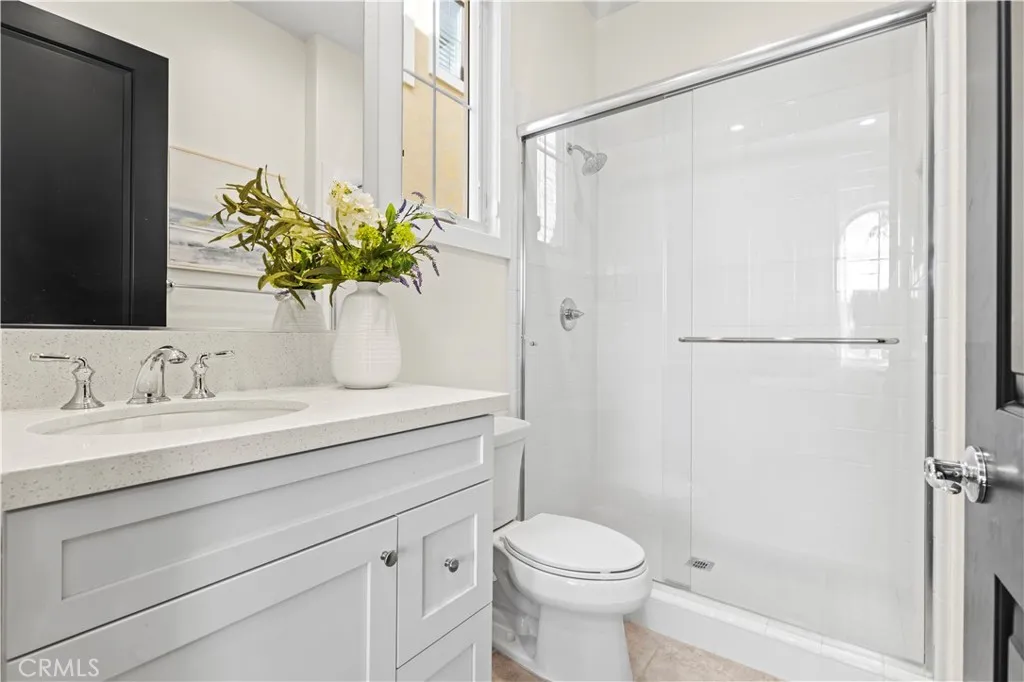 57 Pulsar, Irvine, CA, 92618