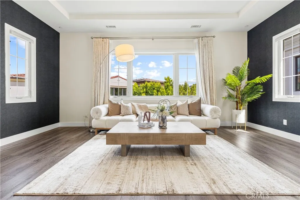 57 Pulsar, Irvine, CA, 92618