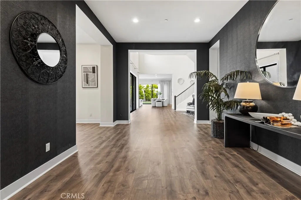 57 Pulsar, Irvine, CA, 92618