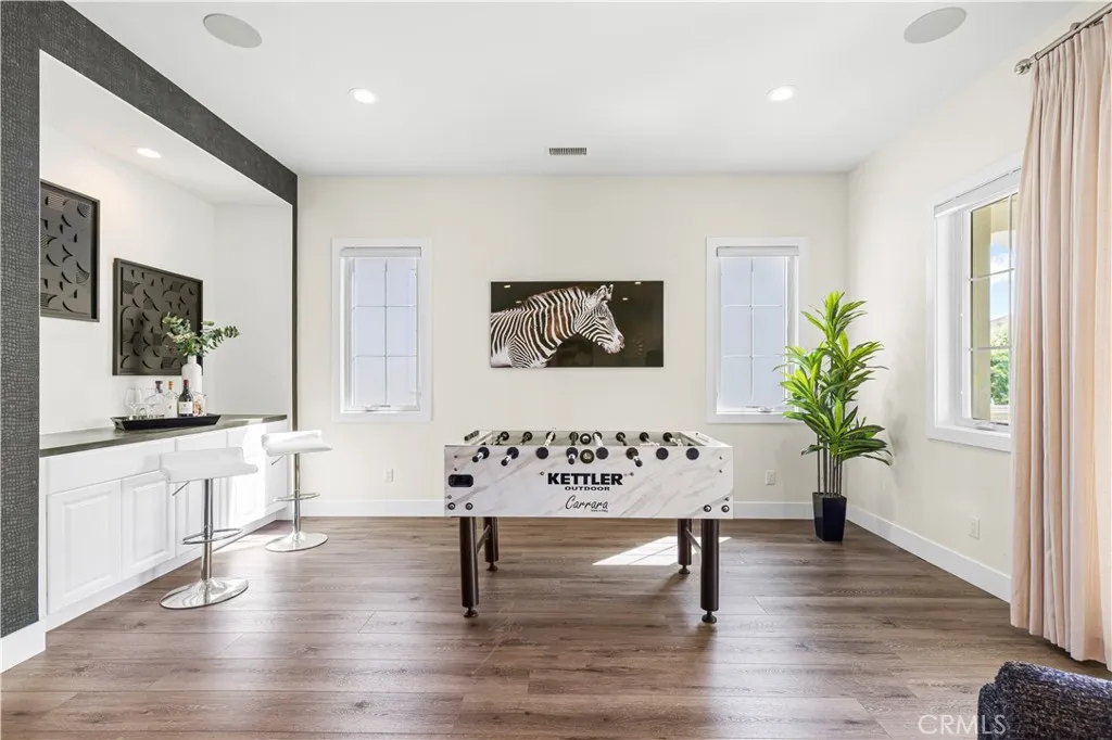 57 Pulsar, Irvine, CA, 92618