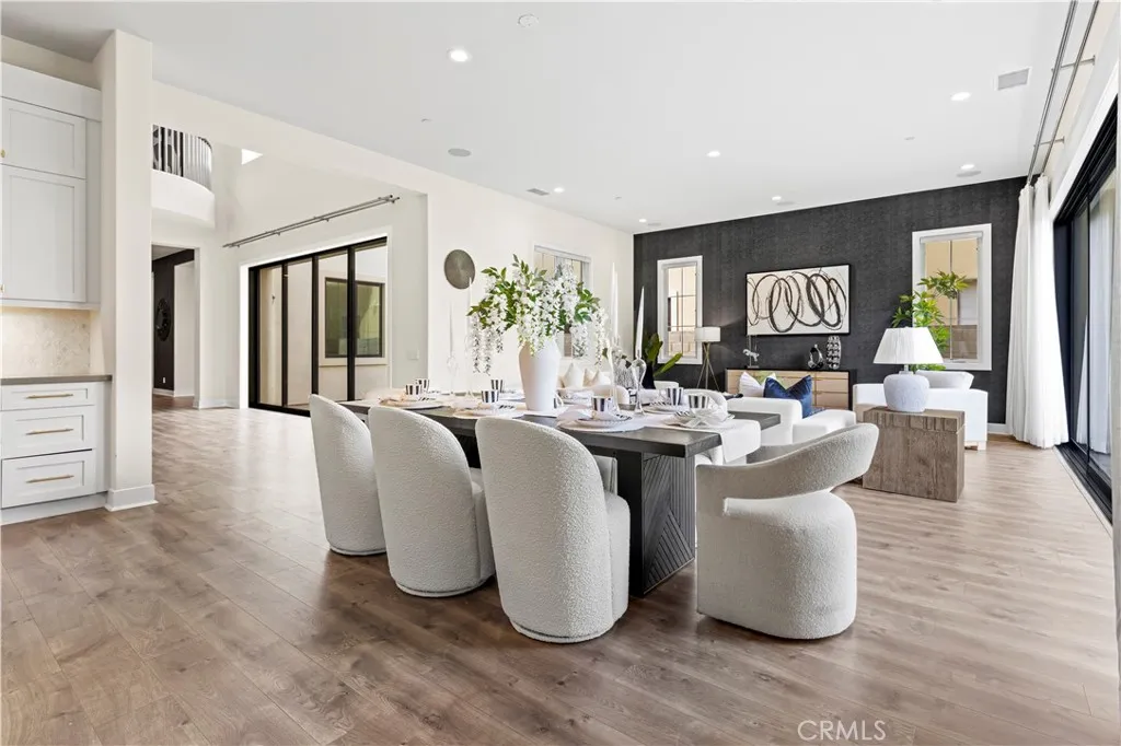 57 Pulsar, Irvine, CA, 92618