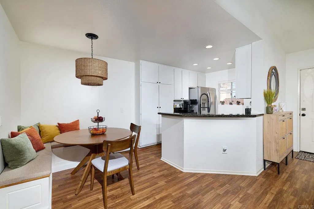 Photo #7: NDP2603939 Listing: Photo #7