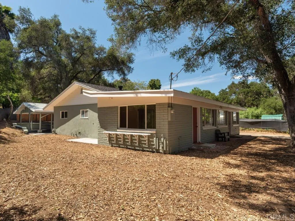 https://cdn.realtyfeed.com/cdn/127/306701870/8b414ad781262ad9fad312e0887c2fa7.webp
