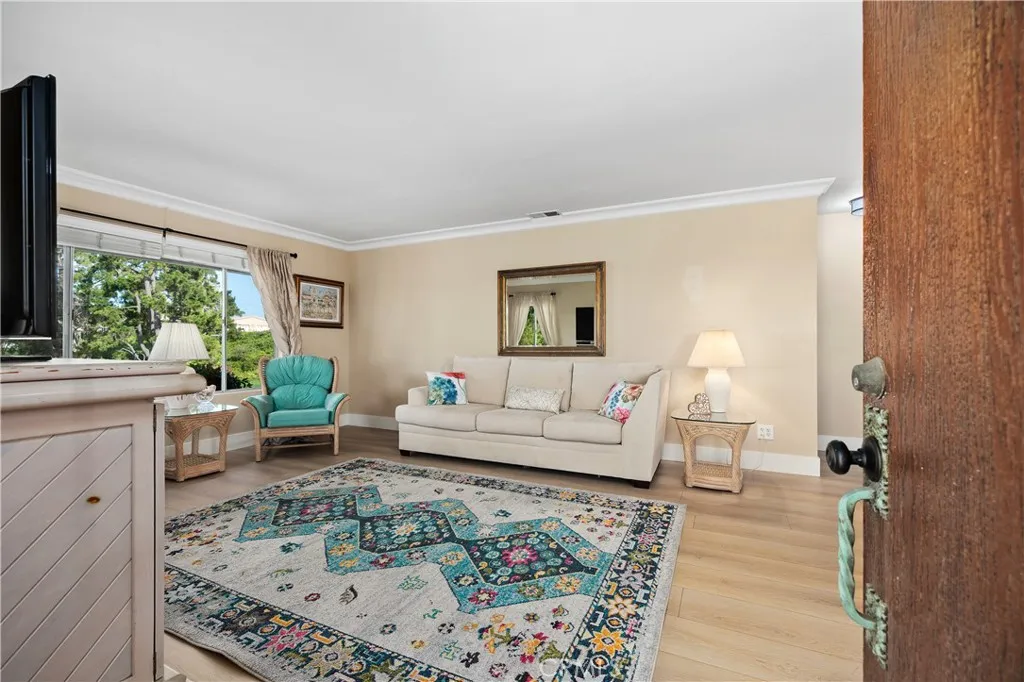 Photo #7: SW26084485 Listing: Photo #7