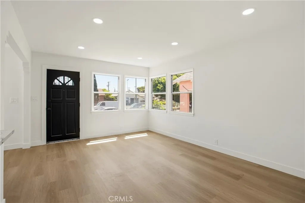 1547 W 60th Place, Los Angeles, CA 90047 - Photo 5 of 26, Los Angeles, CA