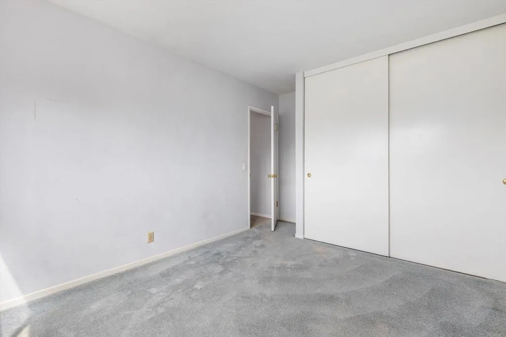 https://cdn.realtyfeed.com/cdn/127/306701899/095fc303f394e33ac0676285f957c2ec.webp
