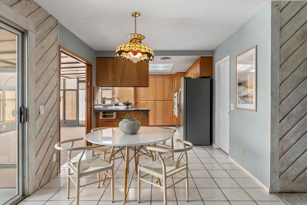 https://cdn.realtyfeed.com/cdn/127/306701899/b0202169eb559f97f8569b714202ac25.webp