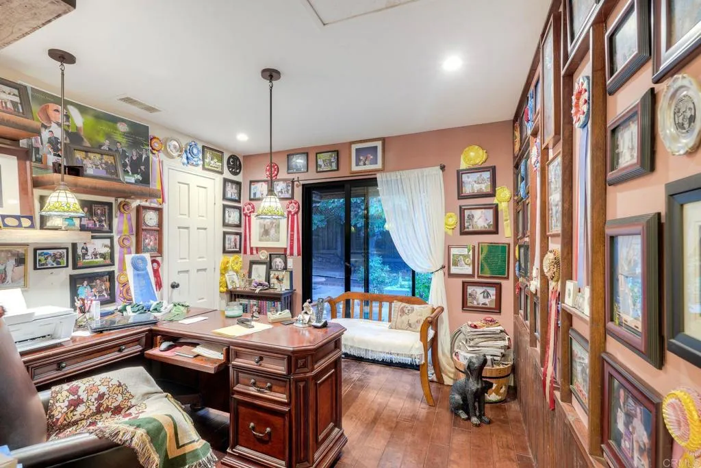 https://cdn.realtyfeed.com/cdn/127/306701900/6723aadfb8571aded896600411771e21.webp