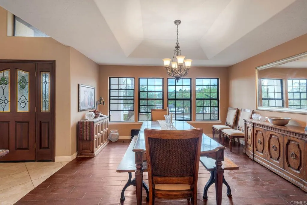 https://cdn.realtyfeed.com/cdn/127/306701900/b02904981e320e3b2ca1177537e0ef87.webp
