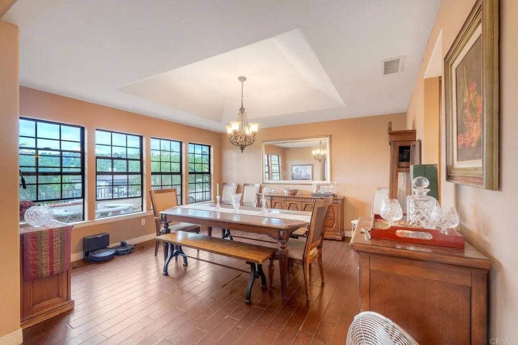 https://cdn.realtyfeed.com/cdn/127/306701900/f7f424041fe193686daa4840aef99ee1.webp