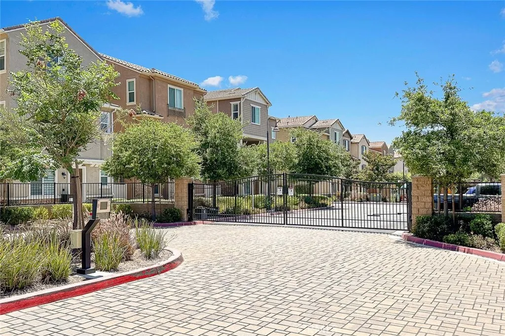 Pomona, CA 91767