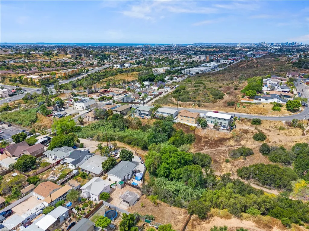 Photo #5: SB26087682 Listing: Photo #5