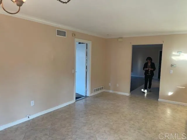 https://cdn.realtyfeed.com/cdn/127/306701975/05d1c98a3e683bab14d5e486f16c6c11.webp