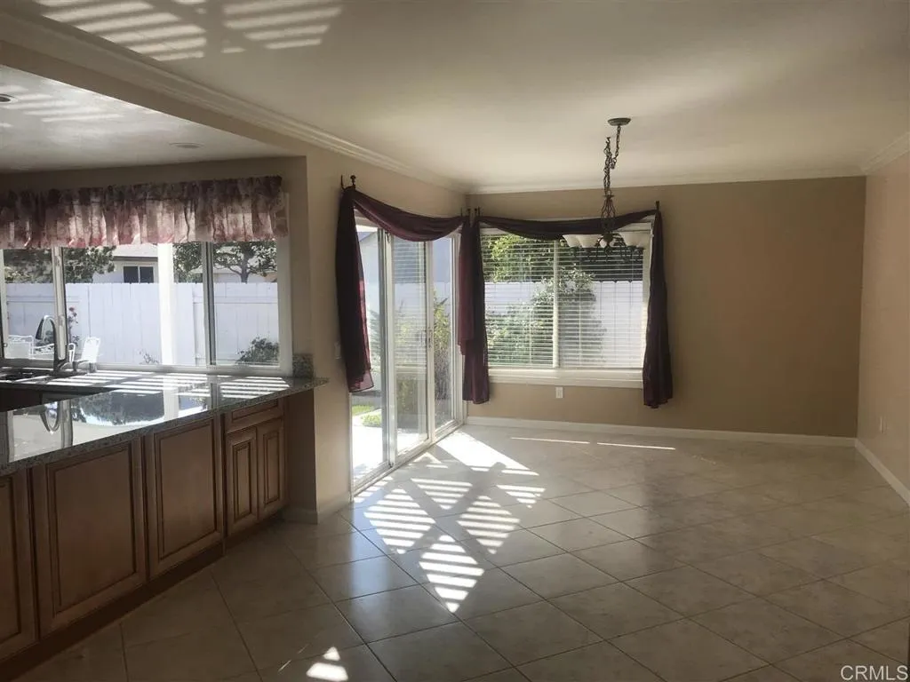 https://cdn.realtyfeed.com/cdn/127/306701975/7291d4017ca81a6706b74920374b6d42.webp