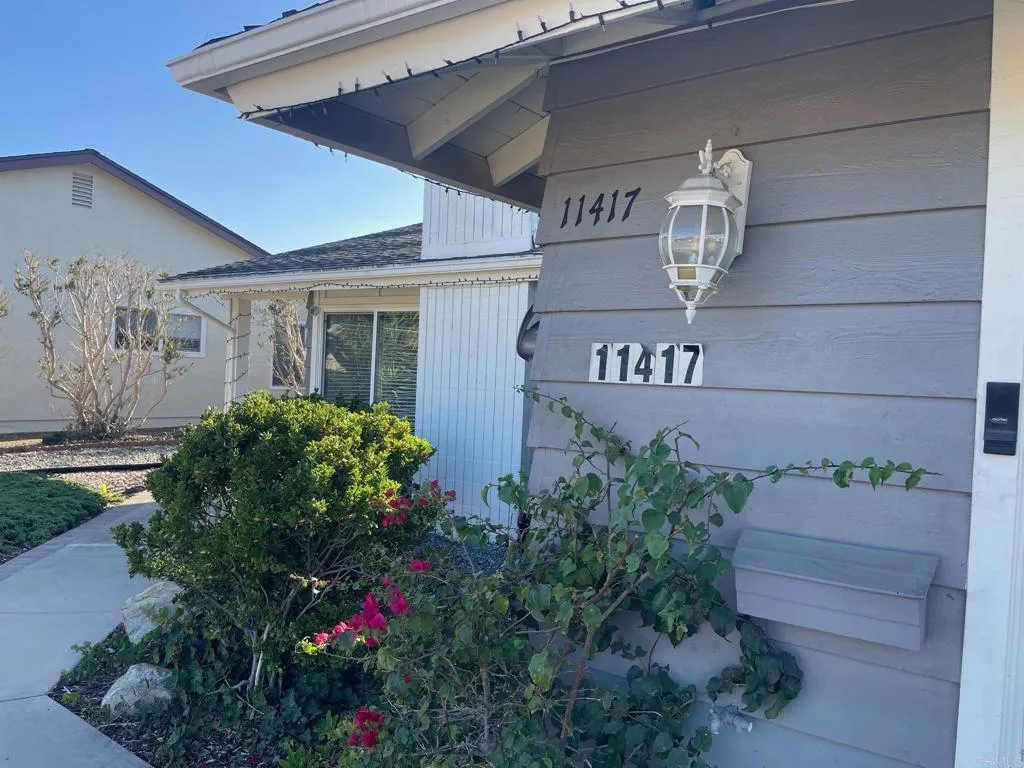 https://cdn.realtyfeed.com/cdn/127/306701975/abf70e8d251c277842d50952fb6381c4.webp