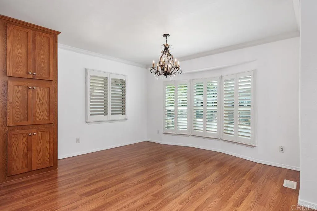 https://cdn.realtyfeed.com/cdn/127/306702015/0c1a34008eab91f8b2357c9db84204ab.webp