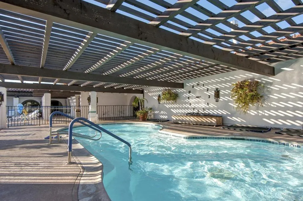 https://cdn.realtyfeed.com/cdn/127/306702015/33cd7f2ec530593b15af89165d5189b1.webp