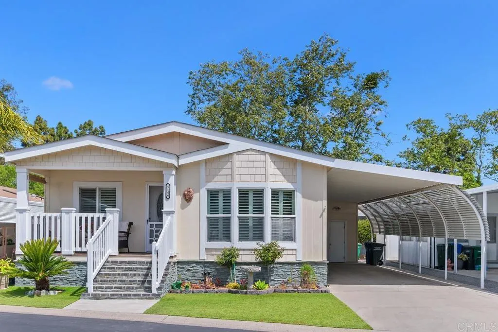 https://cdn.realtyfeed.com/cdn/127/306702015/60834cf89a5bcd3a9d3c30fce48bc6e8.webp