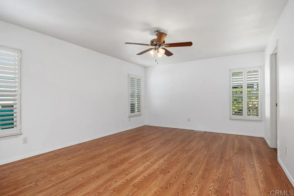 https://cdn.realtyfeed.com/cdn/127/306702015/784f632f49d5cacd36f9c9f4a91927f1.webp
