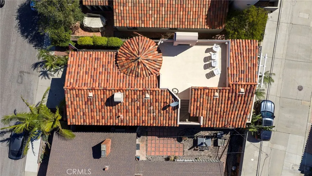 19 Geneva, Long Beach, CA, 90803