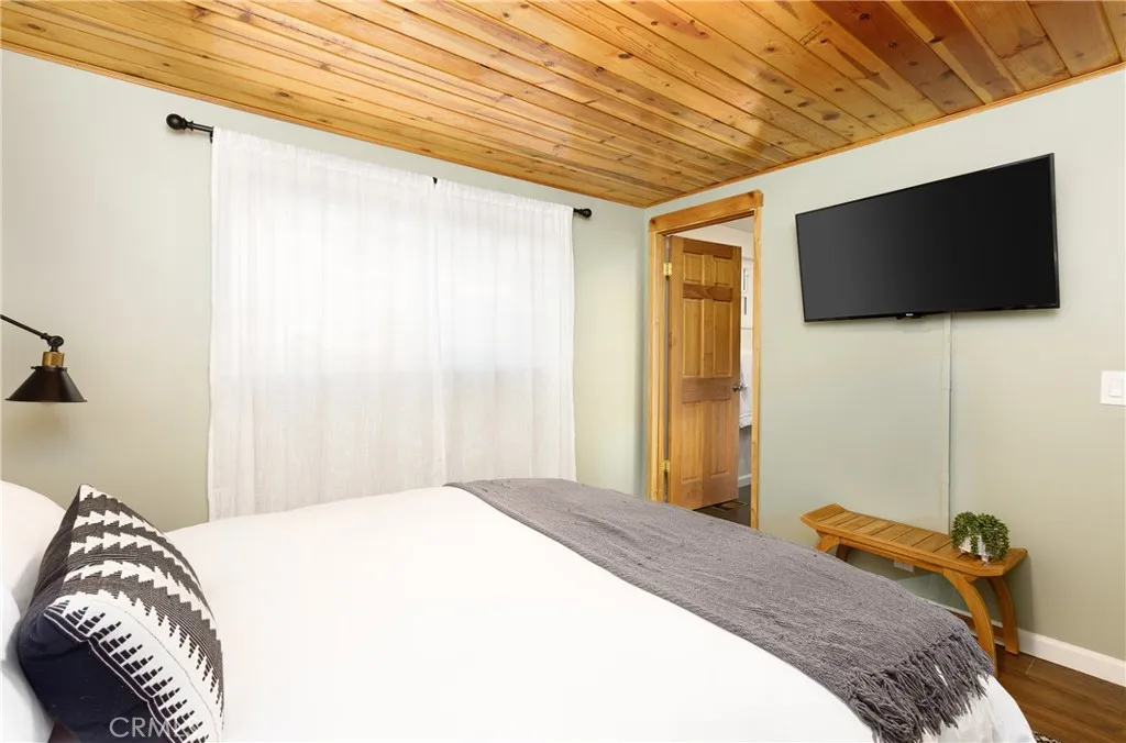 33481 Weeping Willow, Green Valley Lake, CA, 92341