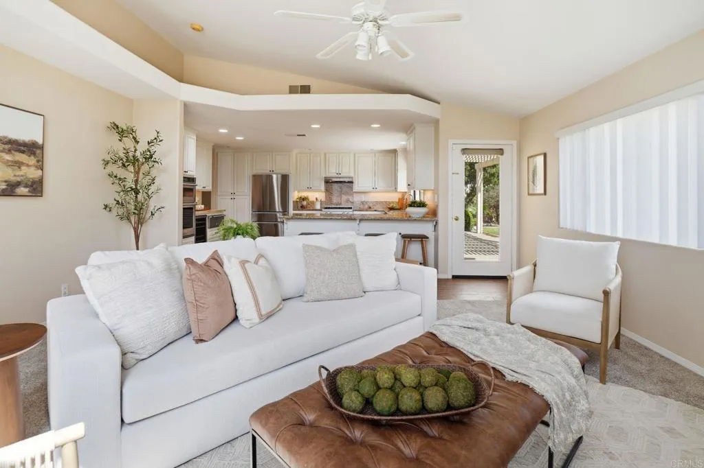https://cdn.realtyfeed.com/cdn/127/306702150/0e940c1a302c2d0ff5f0cfce0cf11a4f.webp