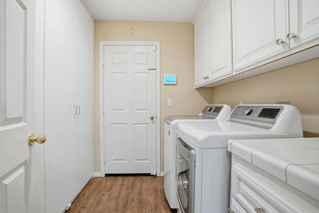https://cdn.realtyfeed.com/cdn/127/306702150/26d88289cc2daef0392ecf99778dafba.webp