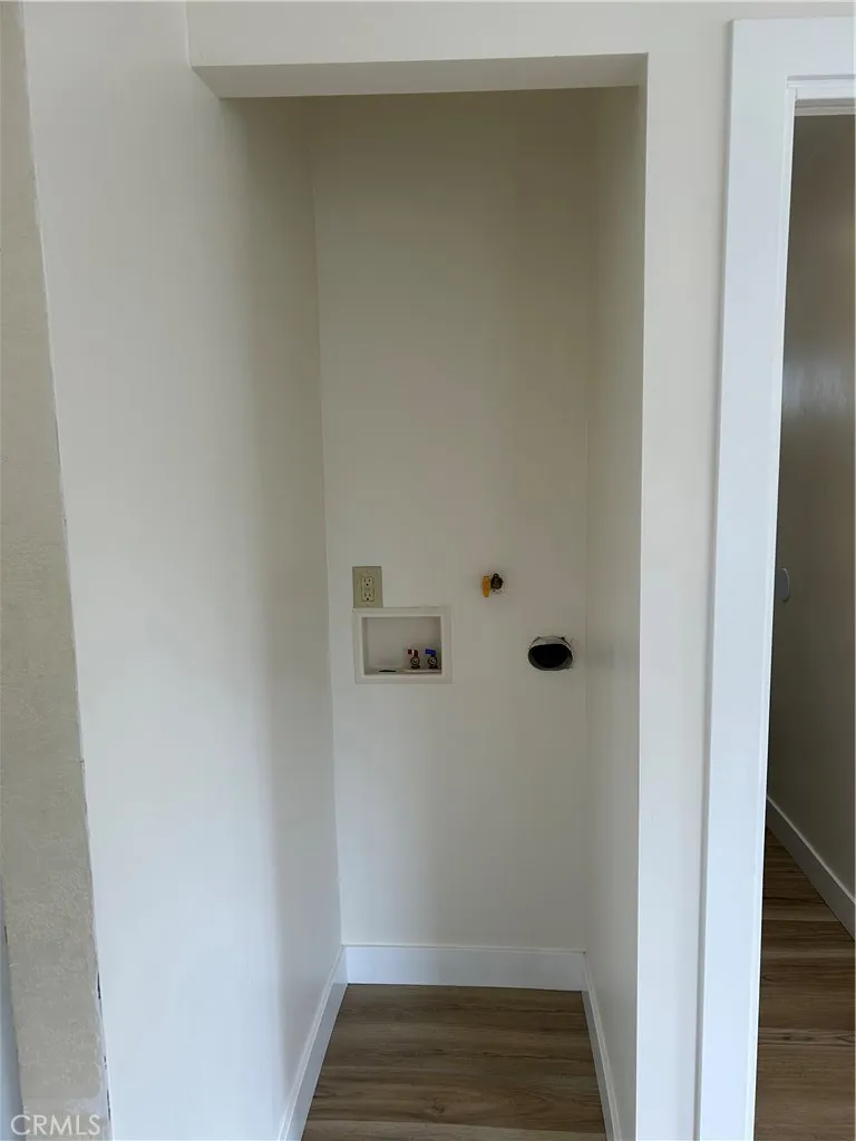 2033 Burnett Street, Long Beach, CA, 90810