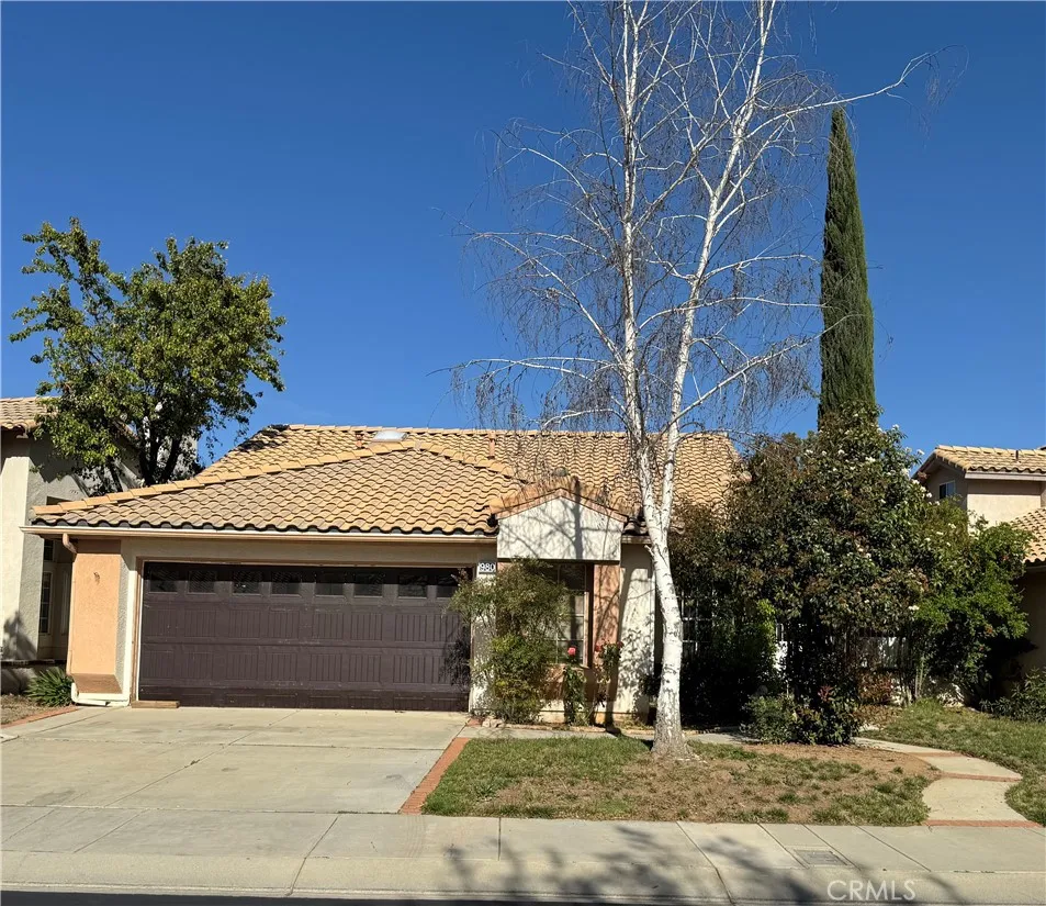 Banning, CA 92220