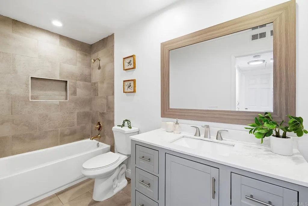 1811 Grand UNIT 163, Escondido, CA, 92027
