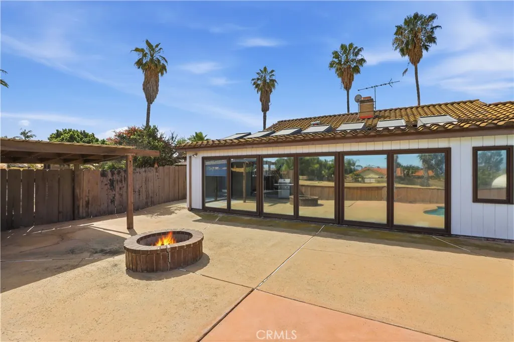 17652 Calle Del Corral, Riverside, CA, 92504