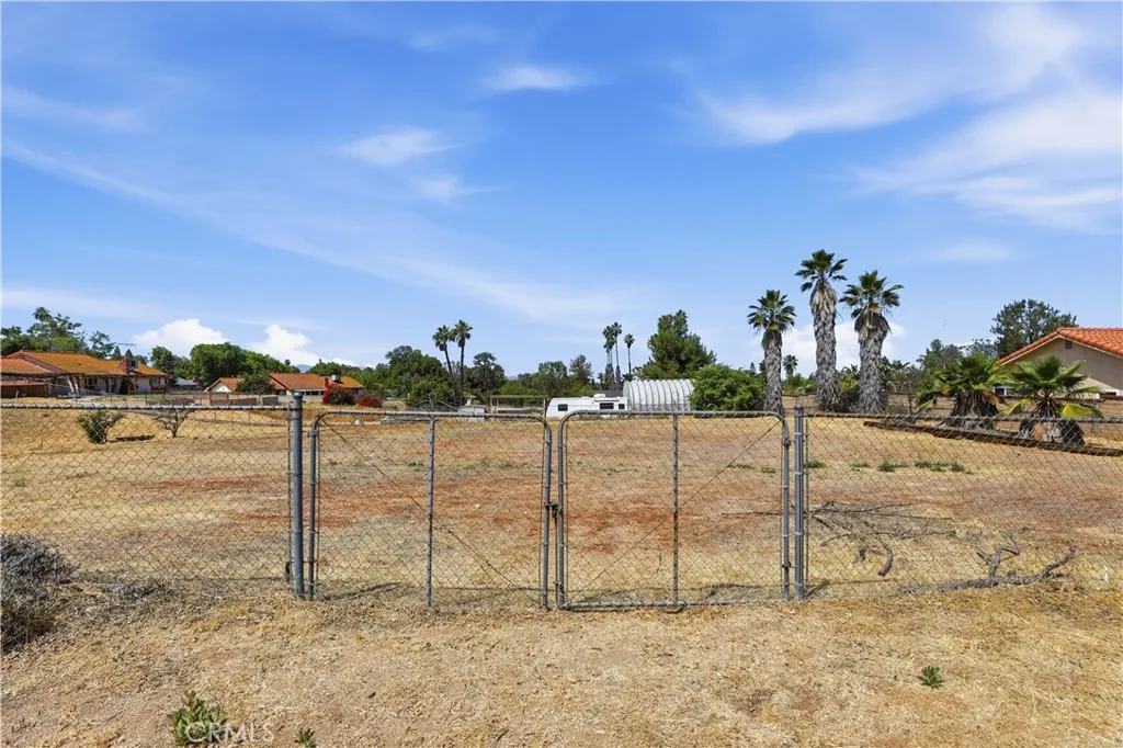 17652 Calle Del Corral, Riverside, CA, 92504