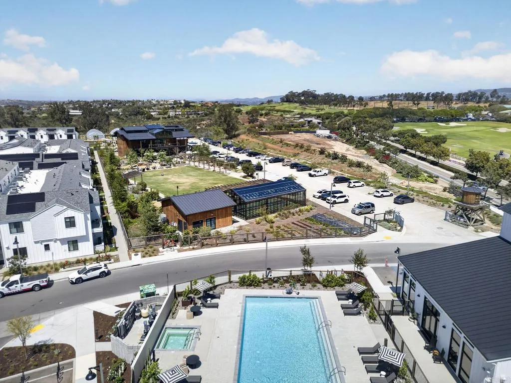 1103 Catania Dr UNIT 104, Encinitas, CA, 92024