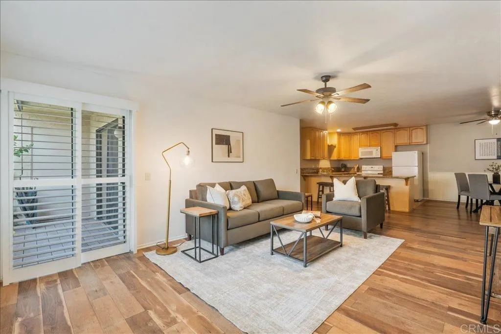 Photo #3: NDP2603966 Listing: Photo #3