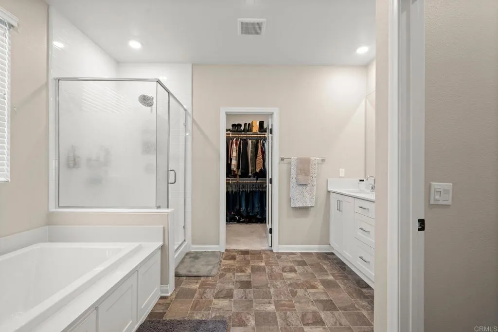 https://cdn.realtyfeed.com/cdn/127/306702309/3a53d1584a9ae464289c7a3ebd68b3a4.webp