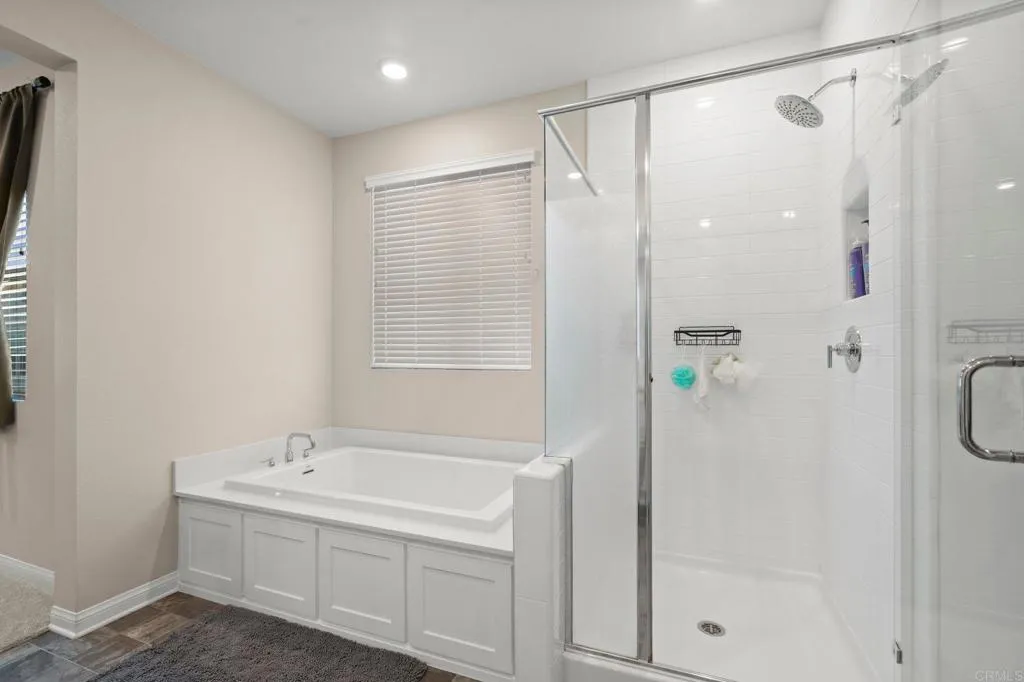 https://cdn.realtyfeed.com/cdn/127/306702309/3c5530a2fbd99df4e4a5f53992db6023.webp