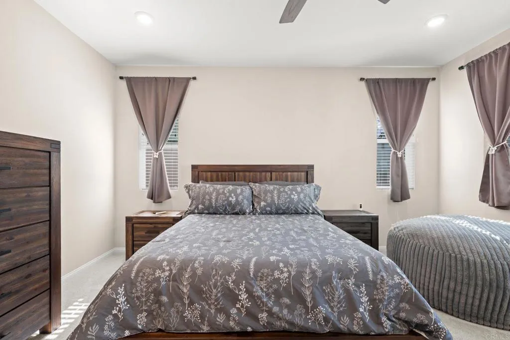https://cdn.realtyfeed.com/cdn/127/306702309/4c783a7473d261b59b14e64a544f0343.webp