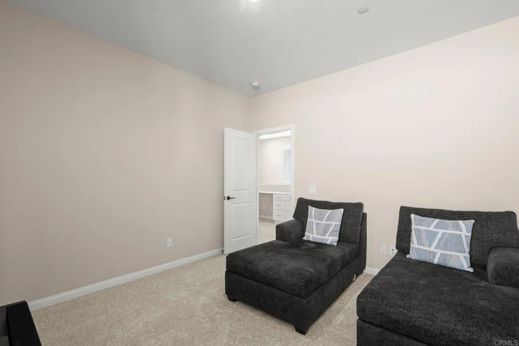 https://cdn.realtyfeed.com/cdn/127/306702309/9ba7ecef41cc698b4641358ed49780c6.webp