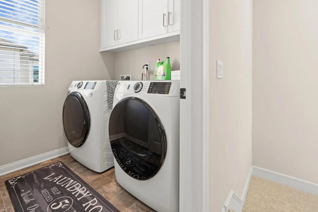 https://cdn.realtyfeed.com/cdn/127/306702309/ff0eea6dba51ee942e1ddf042712baed.webp
