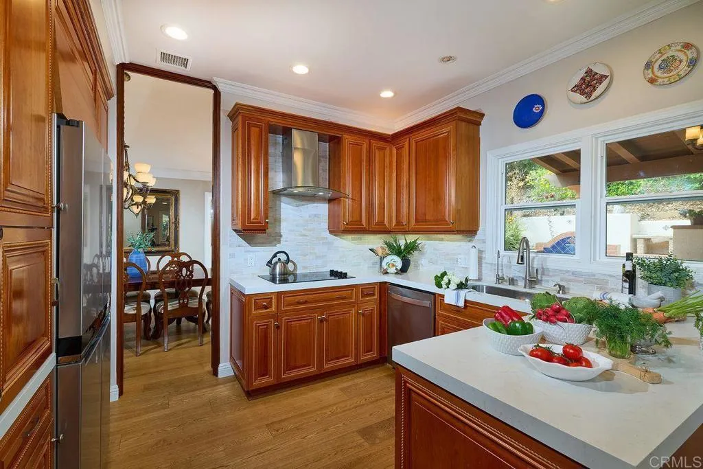 https://cdn.realtyfeed.com/cdn/127/306702336/3beaf814e9b2c6bd2a0fde51a6527399.webp