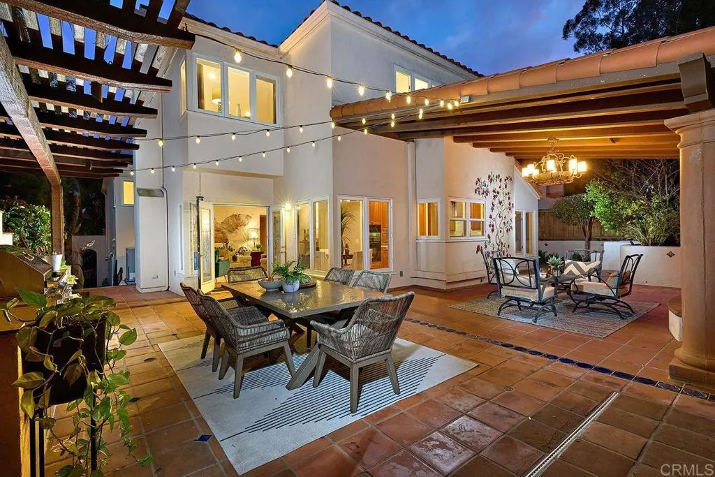 https://cdn.realtyfeed.com/cdn/127/306702336/5bff3a256d8657b04dd72d14c41724a9.webp