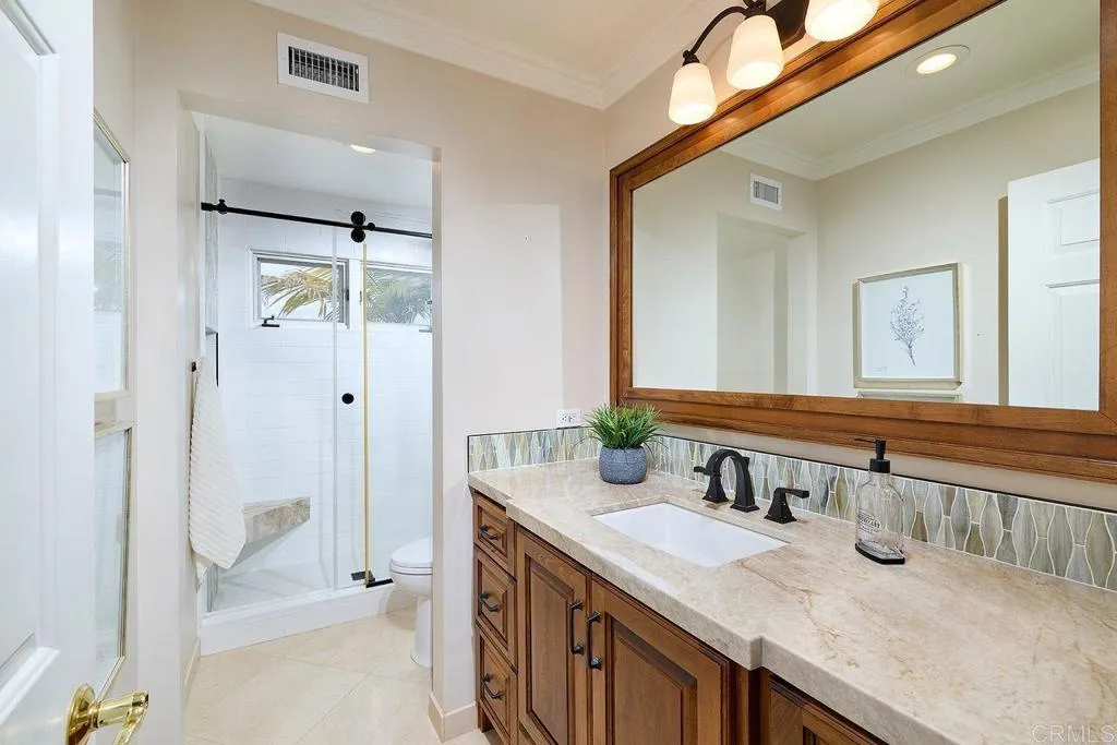 https://cdn.realtyfeed.com/cdn/127/306702336/7775c7bb181f7376b3683392a8a643c2.webp