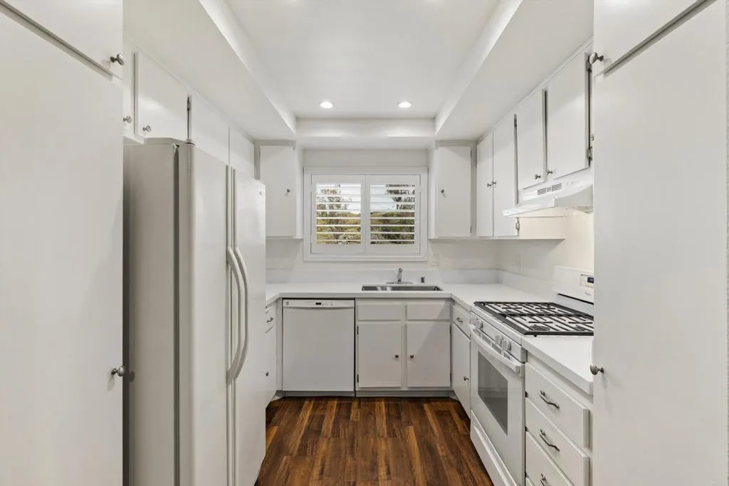 Photo #12: NDP2603968 Listing: Photo #12