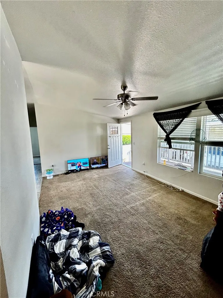 2205 W Acacia Unit 155, Hemet, CA 92545 - Photo 3 of 20, Hemet, CA