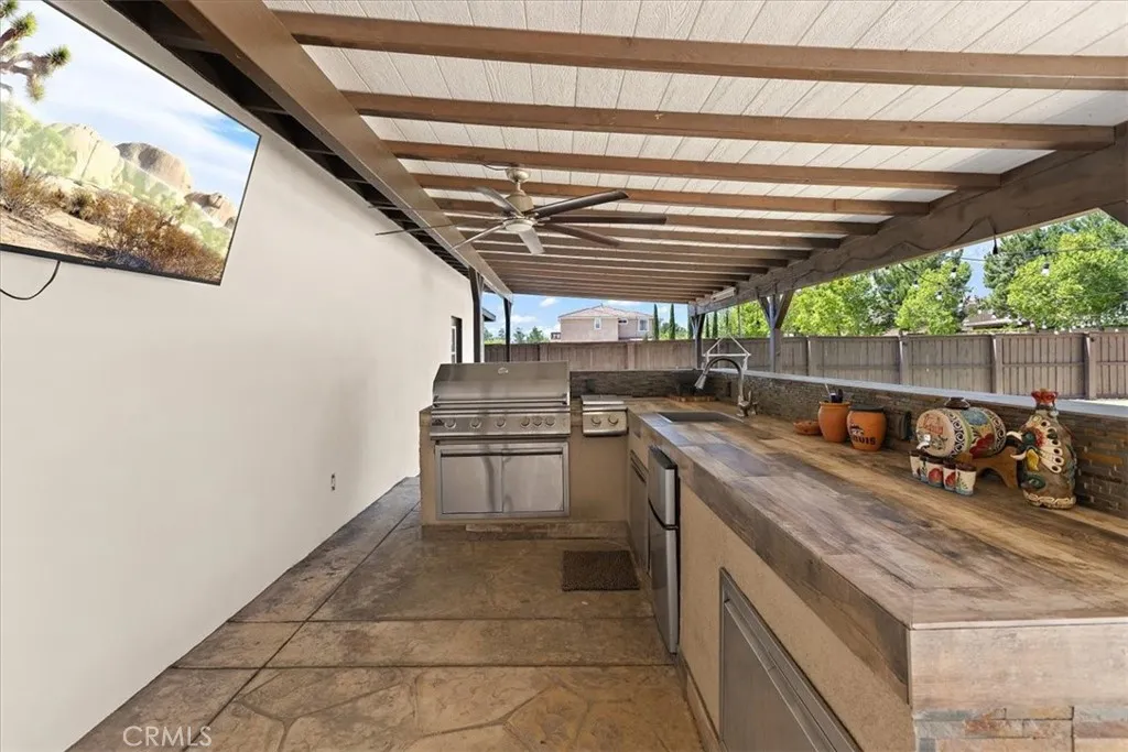 6112 Maloof Avenue, Fontana, CA, 92336
