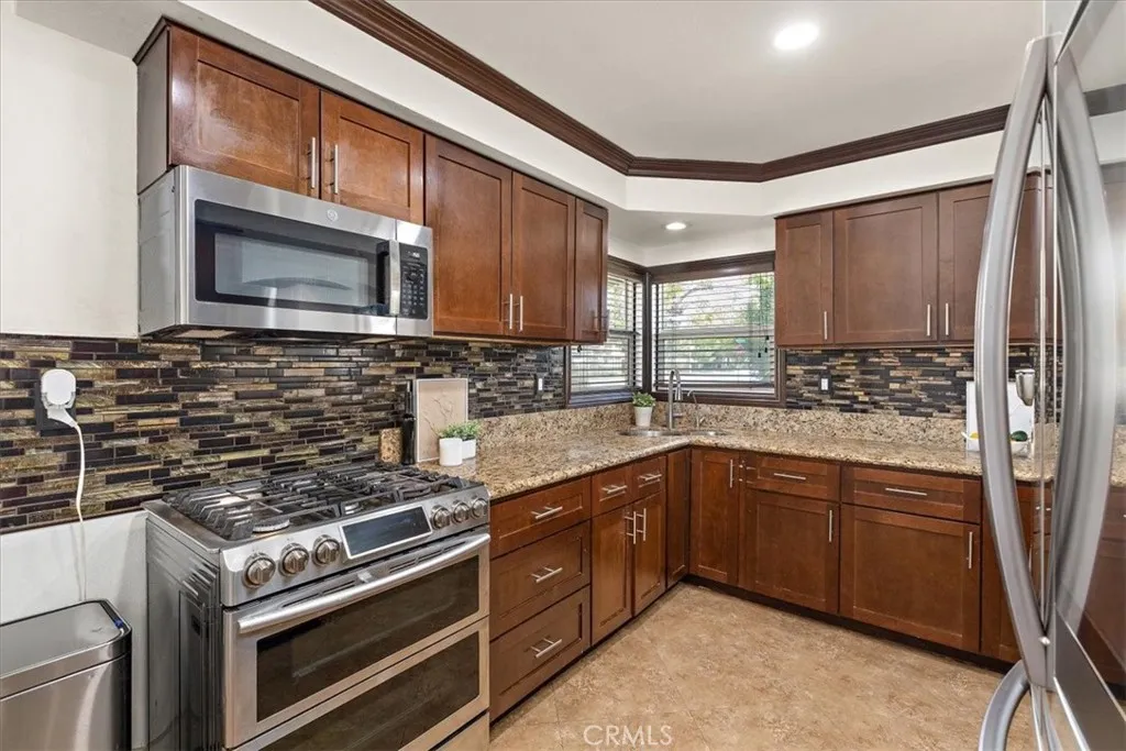 6112 Maloof Avenue, Fontana, CA, 92336